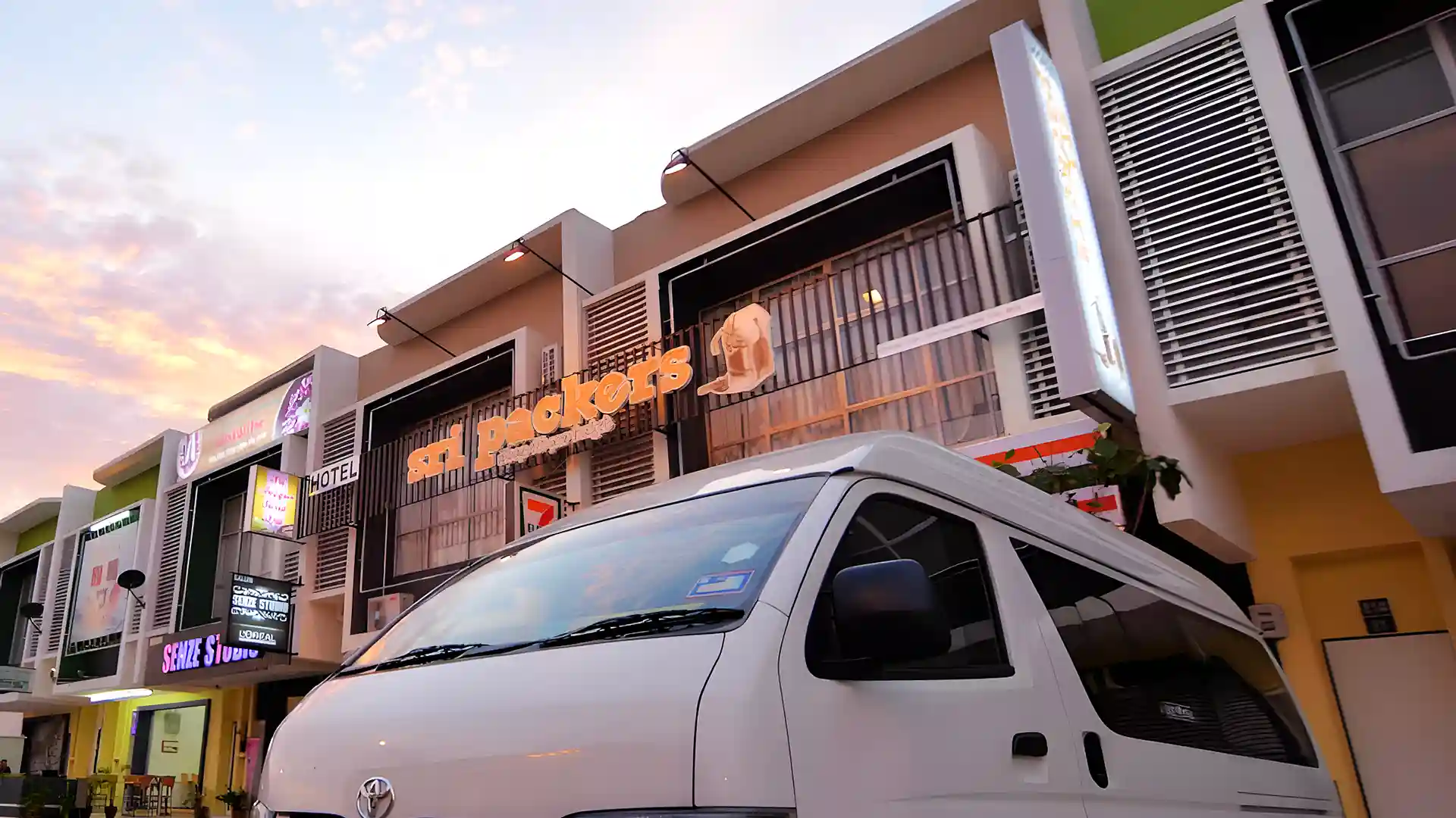 Sri Packers Hotel: Backpacker Preferred Choice near Kuala Lumpur International Airport