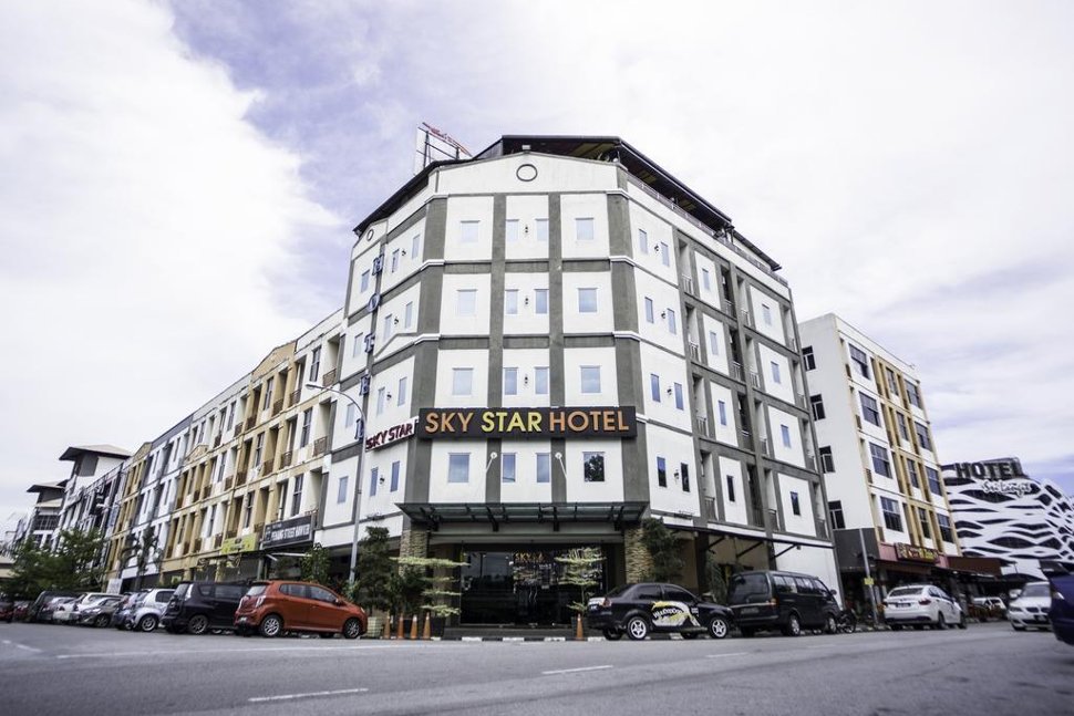 Sky Star Hotel