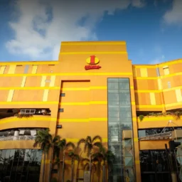 1 Utama Shopping Centre: The Mall That Redefined Shopping in the Valley
