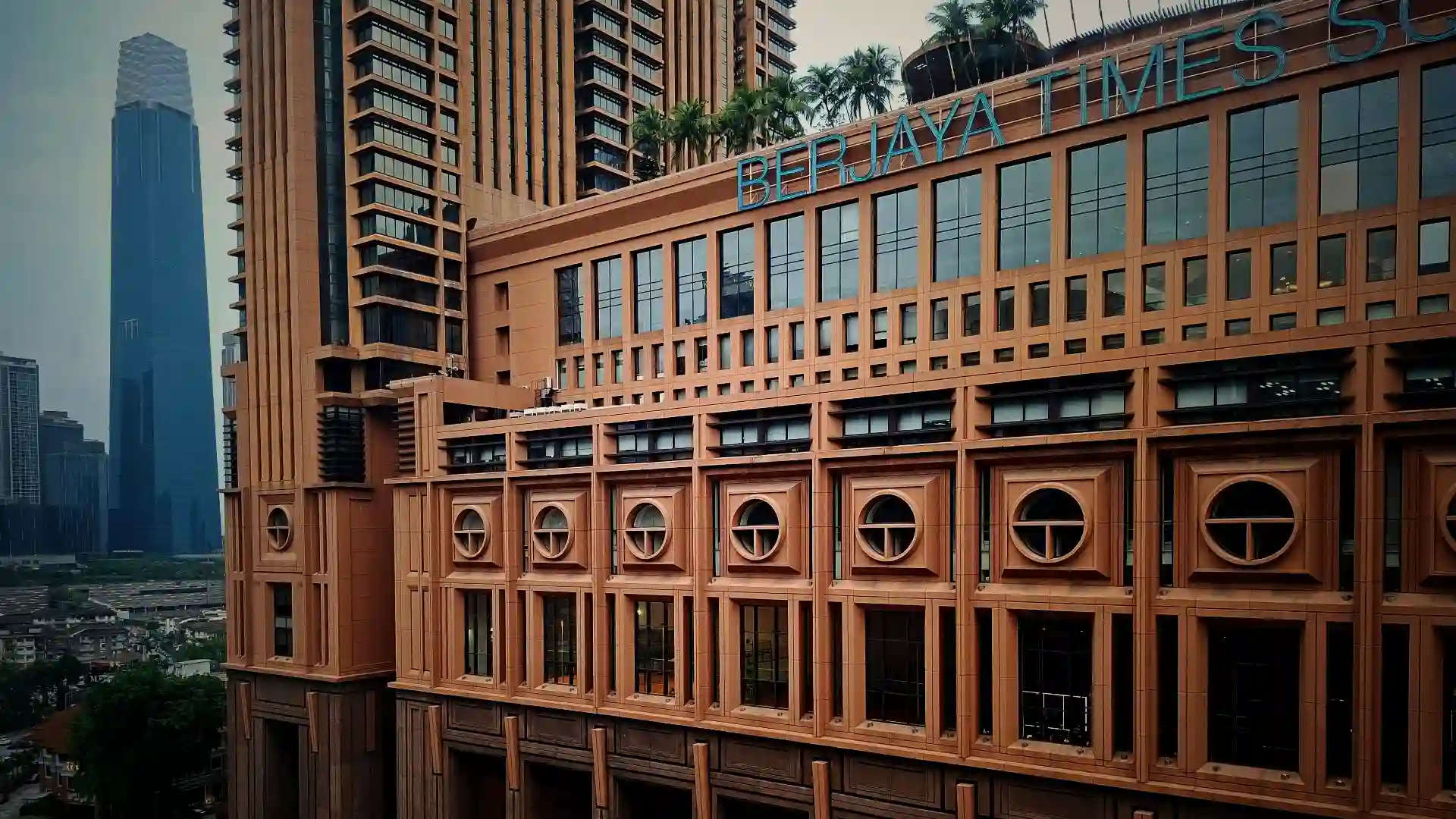 Berjaya Times Square: The World’s Largest Single-Phase Building in the Heart of Kuala Lumpur