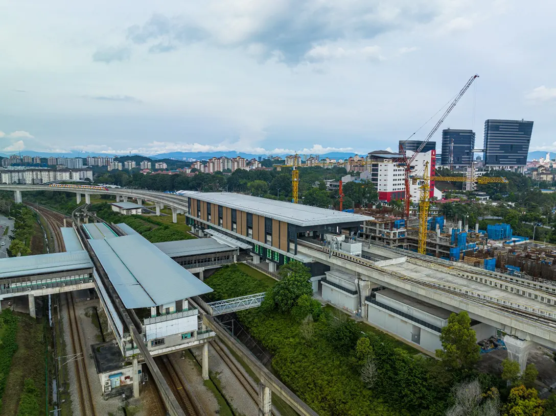 Overview of the station and external works completion at the Putrajaya Sentral MRT Station.