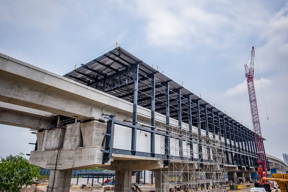 View of the Sierra MRT Station roof truss covered installation in progress.