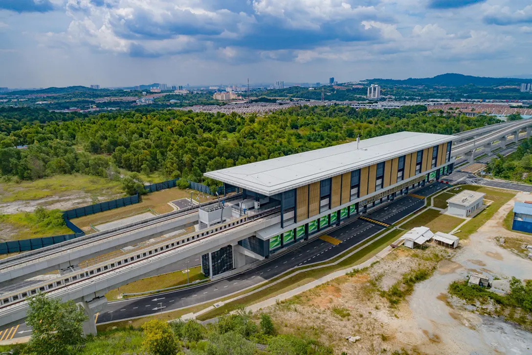 Overview of the 16 Sierra MRT Station and external works completion.