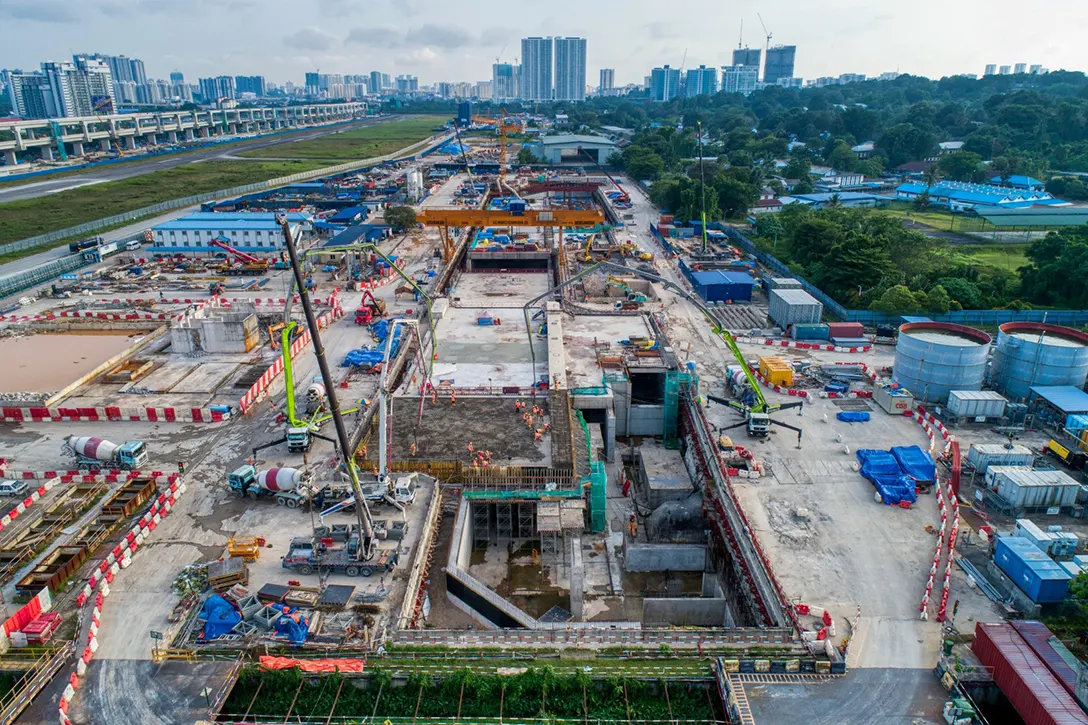 Aerial view of the Bandar Malaysia Utara MRT Station showing the ongoing roof slab, reinforced concrete wall, column and water proofing.