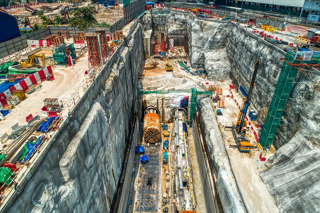 Ongoing activities at the Chan Sow Lin MRT Station site