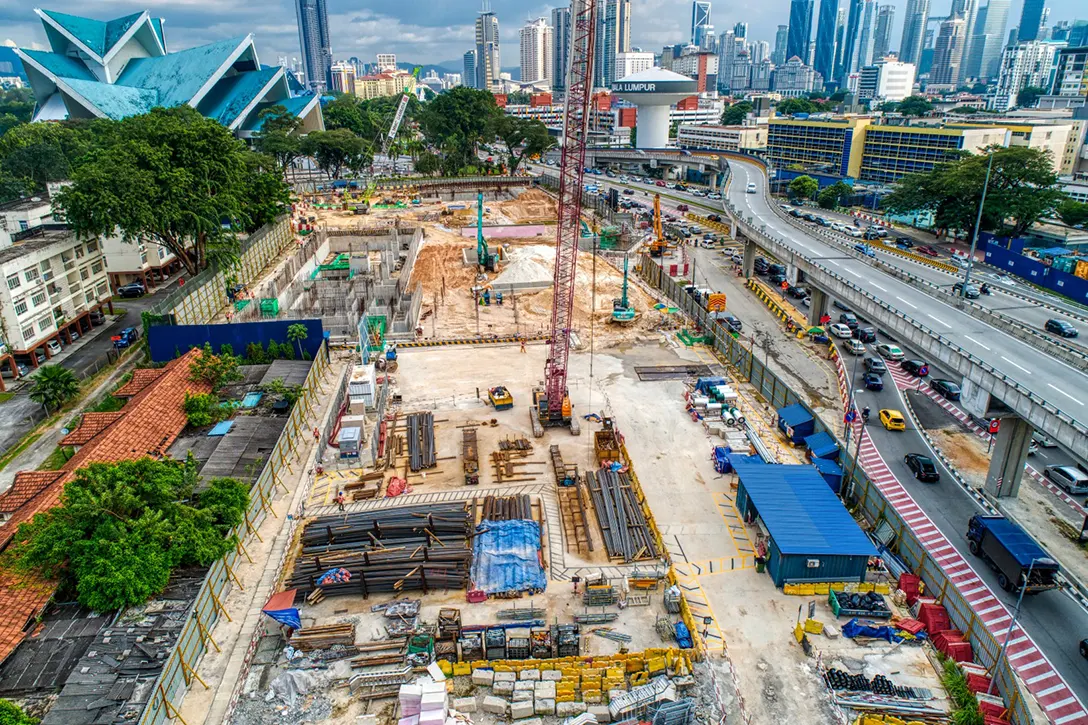 Aerial view of the Hospital Kuala Lumpur MRT Station site showing the ongoing plantroom slab reinforced concrete works at station box.