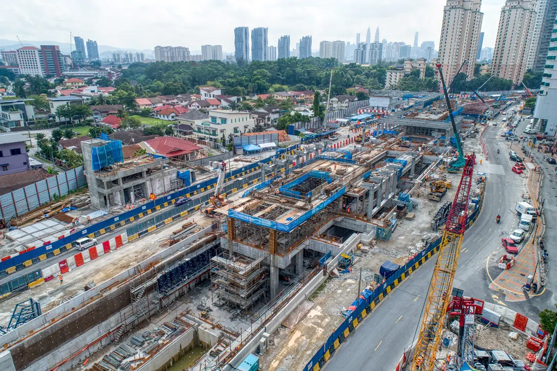 Aerial view of the Jalan Ipoh MRT Station site showing the concreting works for landscape level slab in progress.