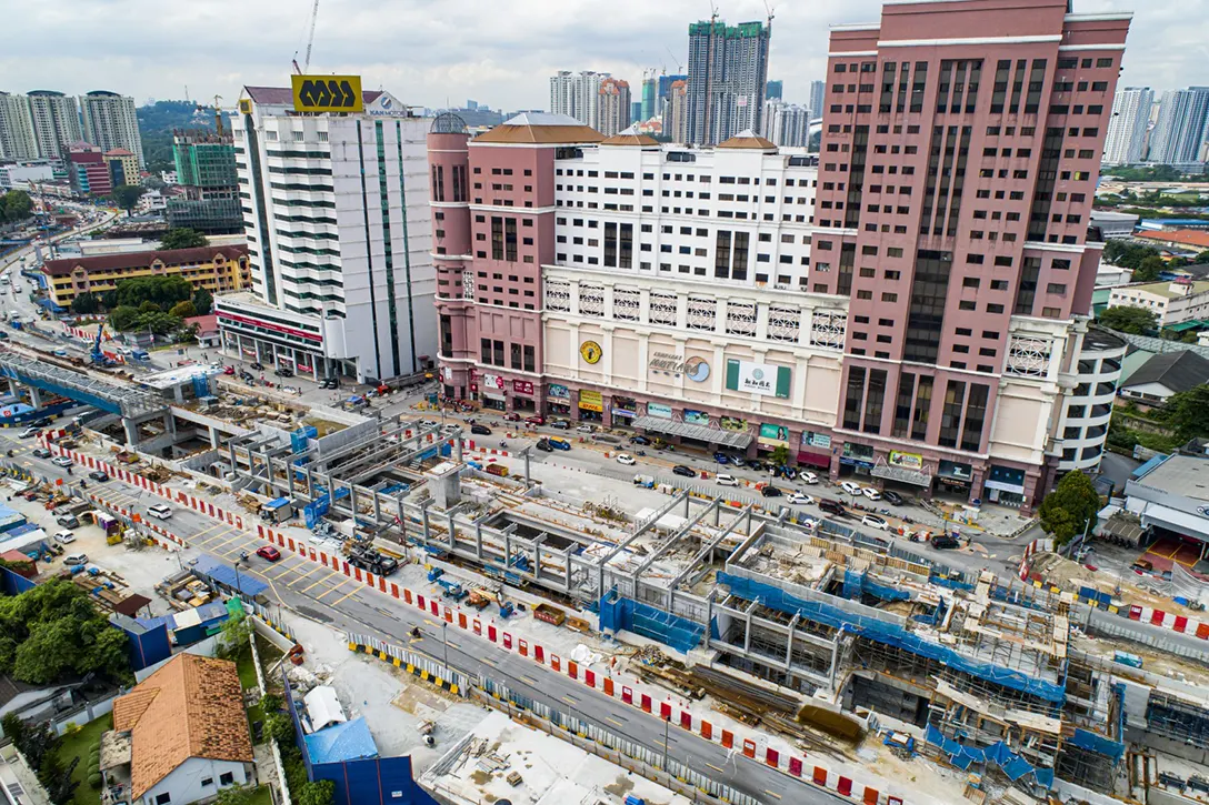 Aerial view of the Jalan Ipoh MRT Station showing the reinforced concrete works for concourse and landscape levels.