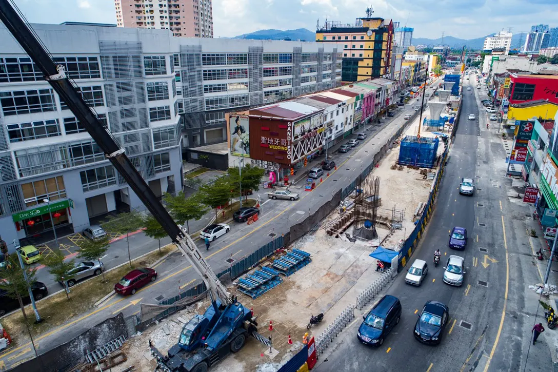 View of rebar installation for pier column at the Kentonmen MRT Station site