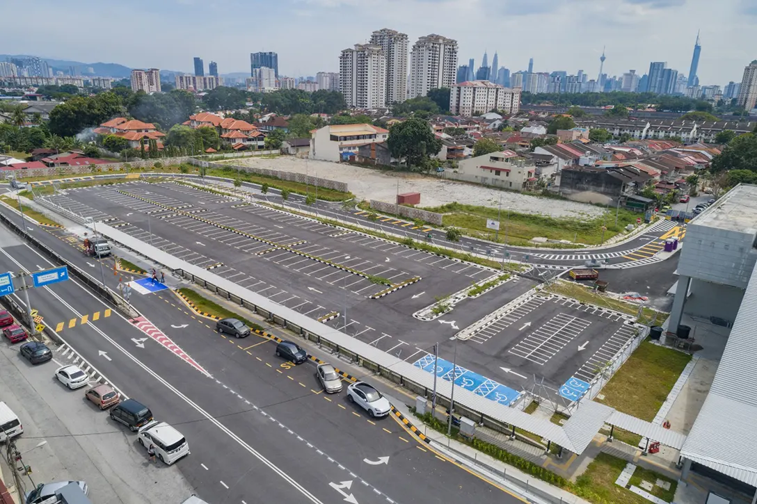 Aerial view of the Kentonmen MRT Station at-grade park and ride showing the completed permanent road marking works.