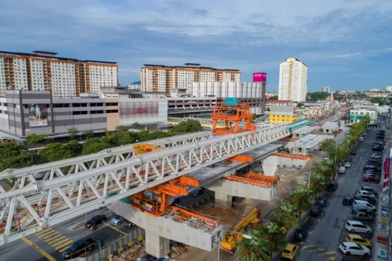 Segmental Box Girder launching at the Metro Prima MRT Station site