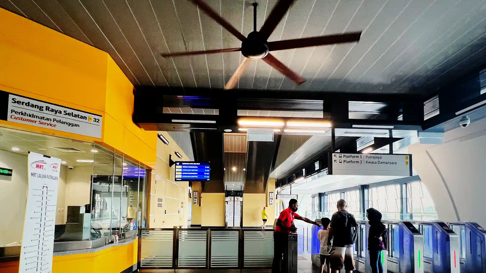 Pictures of Serdang Raya Selatan MRT Station