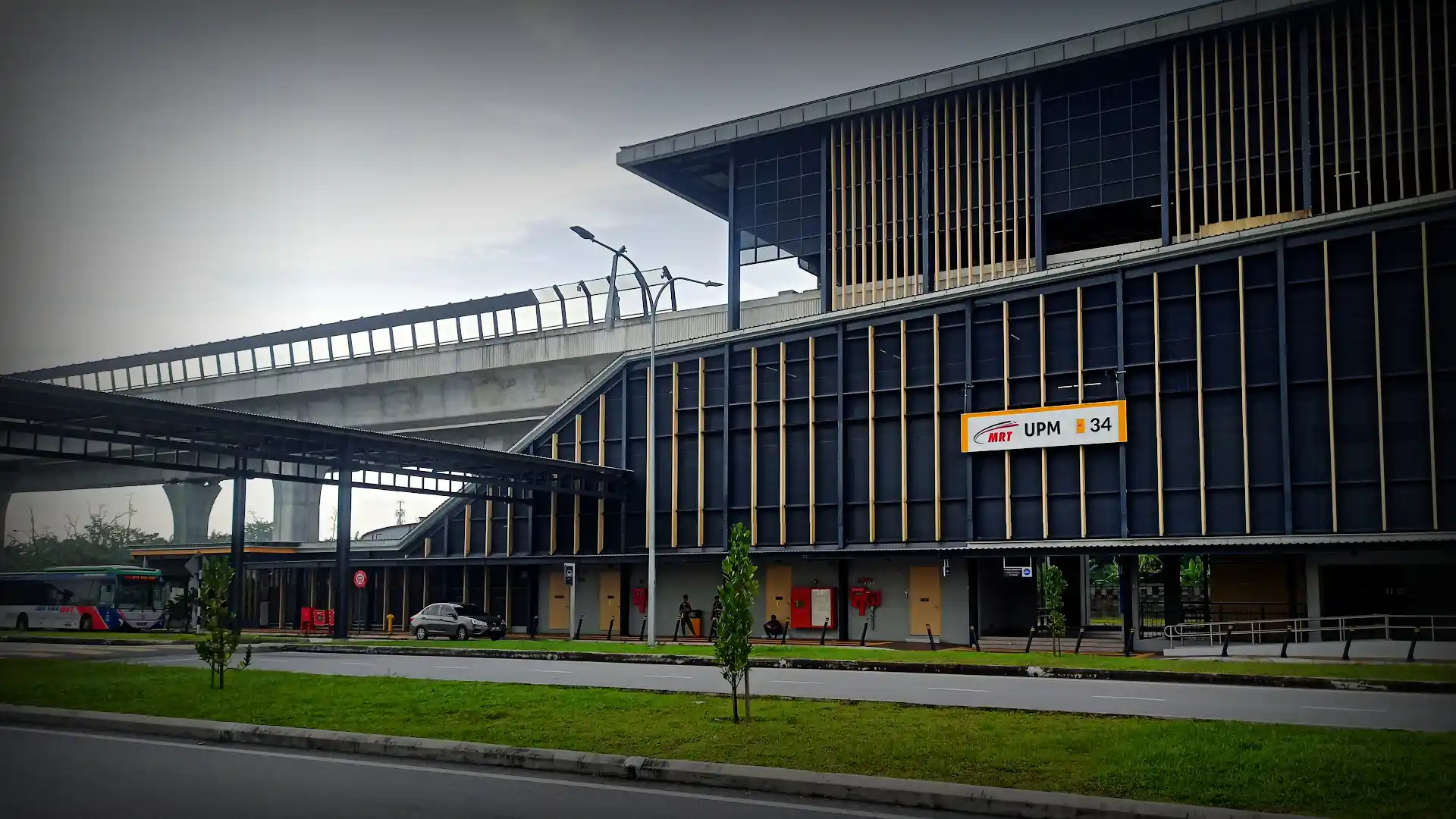 Pictures of UPM MRT Station