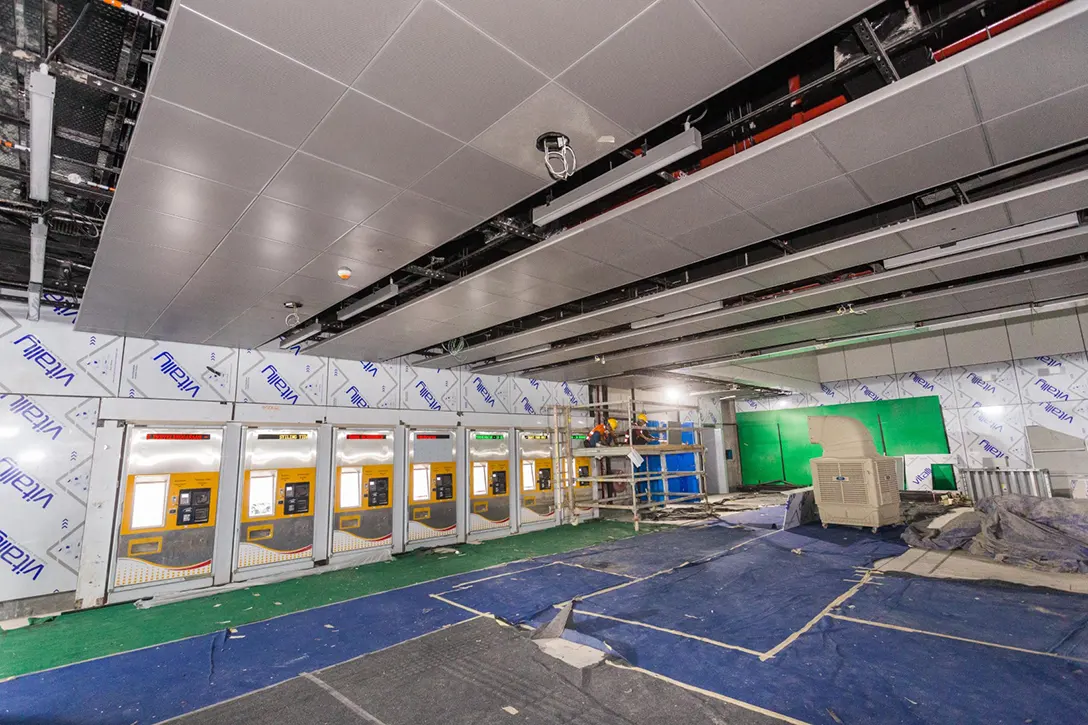 Installation of Ticket Vending Machine at the concourse level of Persiaran KLCC MRT Station.