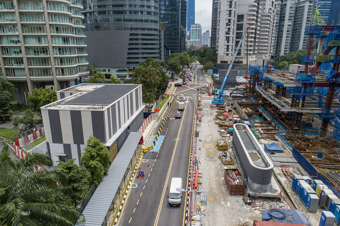 Overall view of the Persiaran KLCC MRT Station.