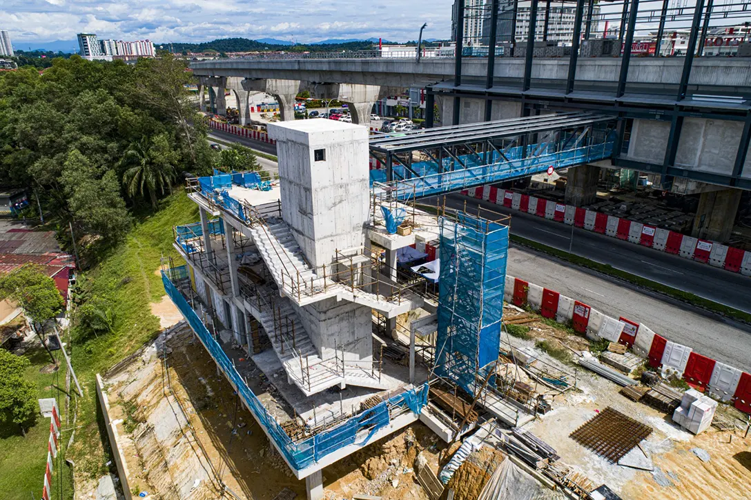 Reinforced concrete works in progress at the pedestrian overhead bridge for Putra Permai MRT Station.