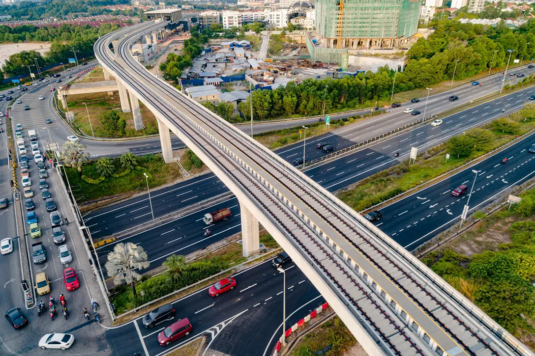 Aerial view of the alignment crossing LDP Highway showing the reinstatement works at the main expressway lane completed.