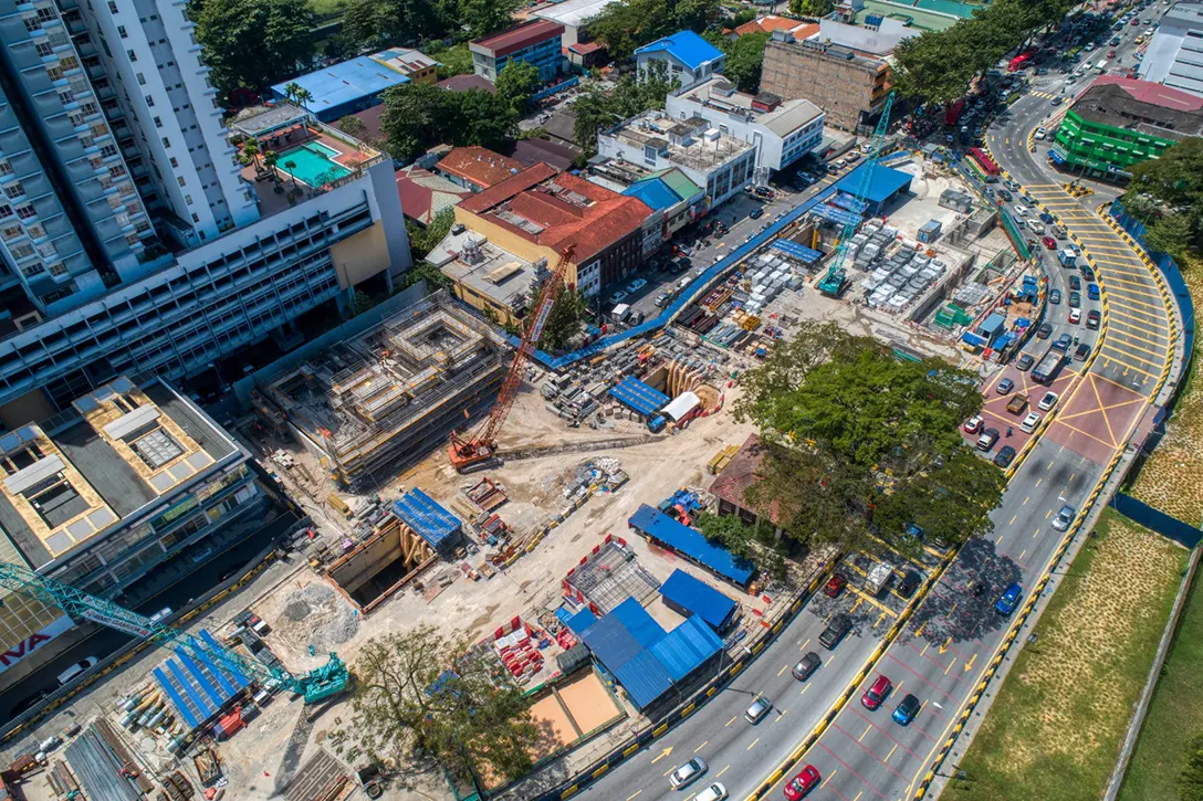 Reinforced concrete wall construction ongoing at the underplatform level of Sentul Barat MRT Station.