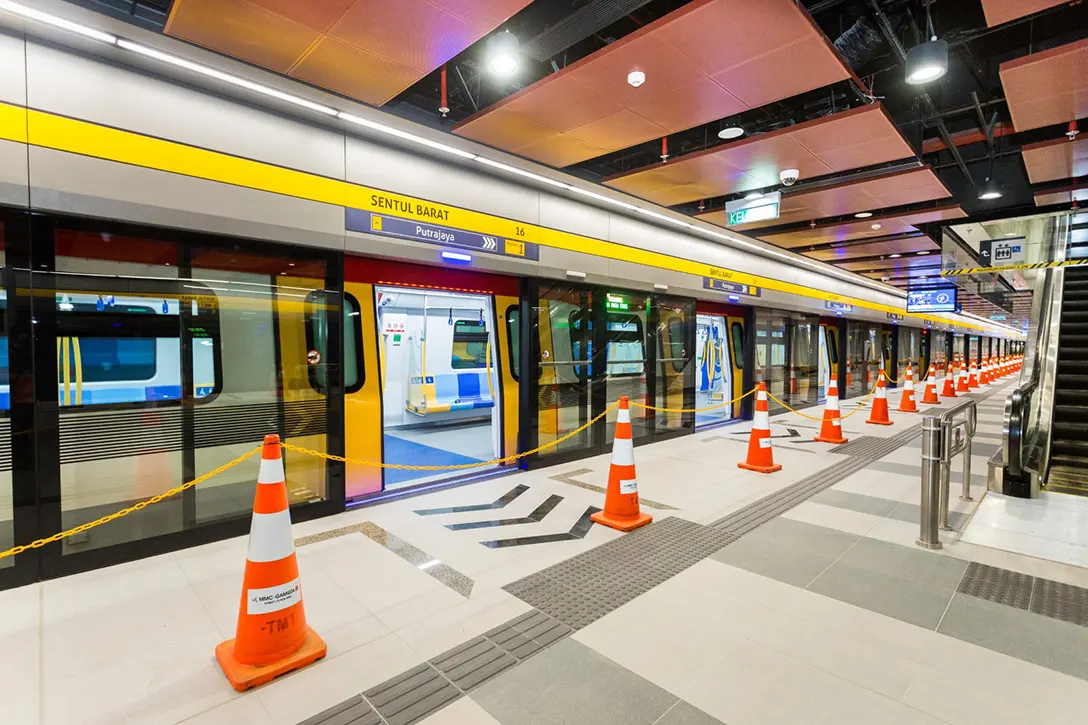 Testing train works in progress at the Sentul Barat MRT Station.