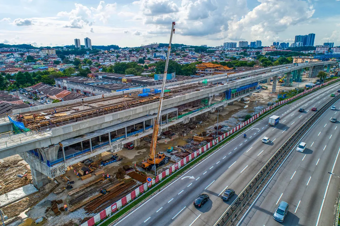 Aerial view of the construction of Serdang Raya Selatan MRT platform level.