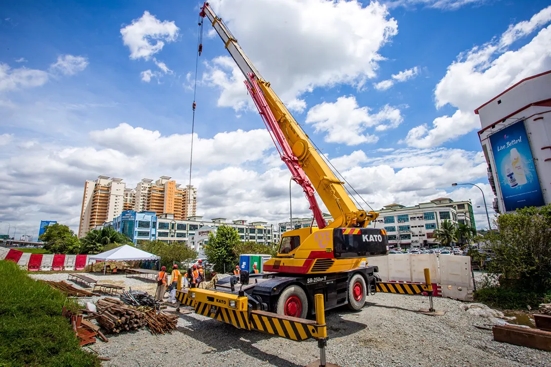 Steel structure works in progress at the Entrance B of the Serdang Raya Selatan MRT Station.