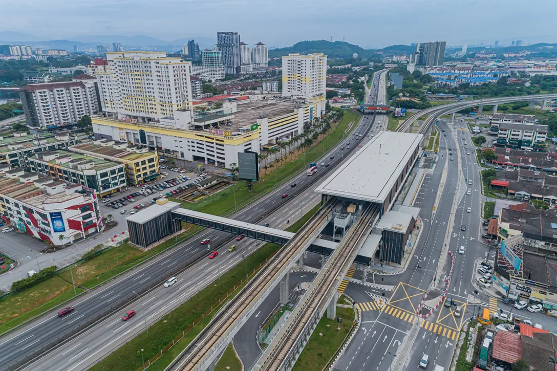 Overview of the station and external works completion at the Serdang Raya Selatan MRT Station.