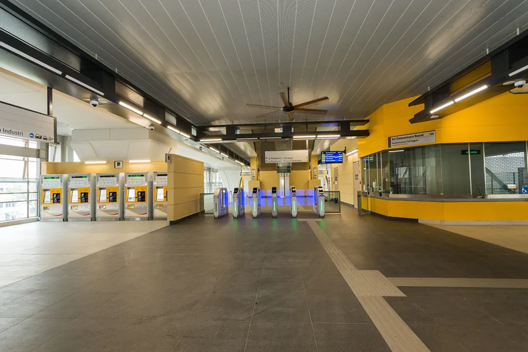 View of the completed Sri Damansara Barat MRT Station concourse level