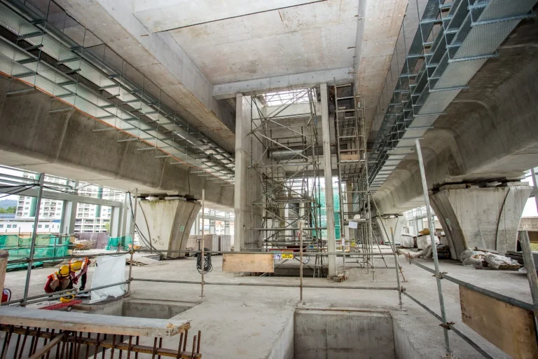 Construction of main cable containment and lift shaft in progress at the Sri Damansara Timur MRT Station