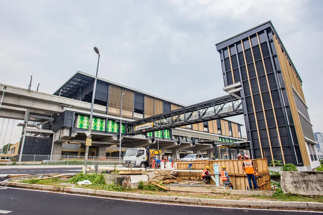 Uncovered walkway and SYABAS chamber works in progress at the Taman Equine MRT Station.