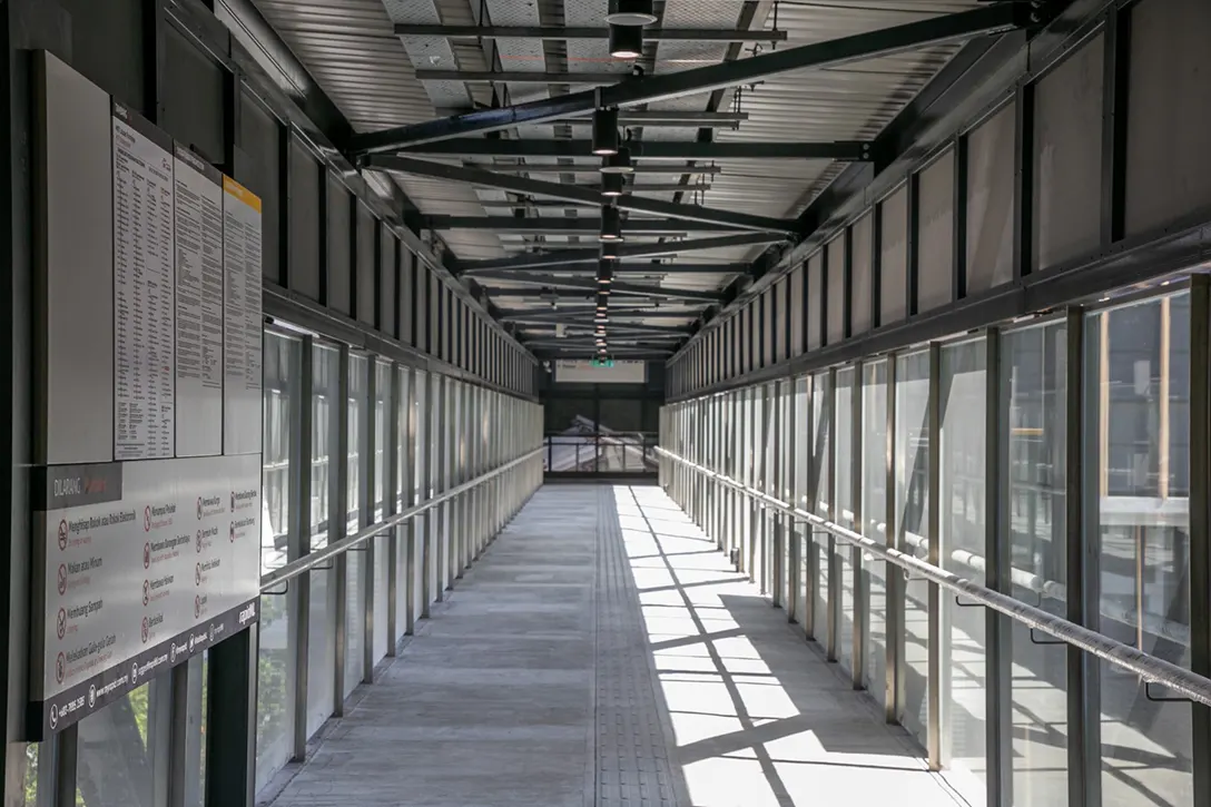 Taman Equine MRT Station link bridge epoxy flooring works target to start by mid of July 2022.