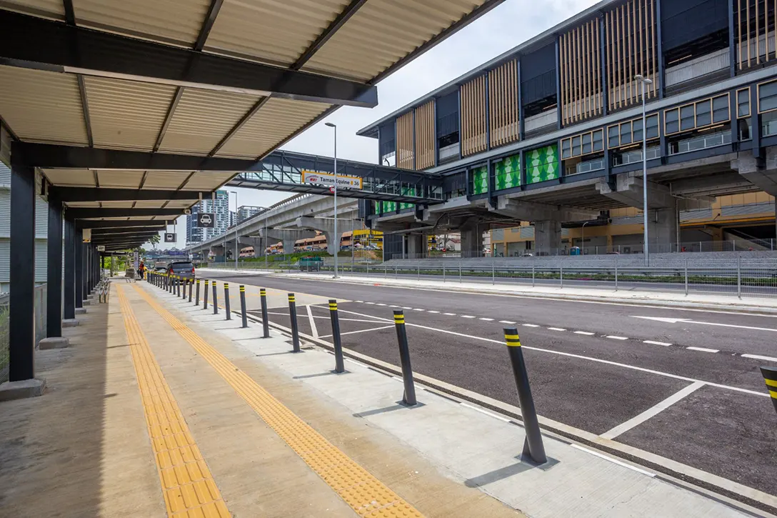 Covered walkway and drop off/pick up passengers area for bus and taxi completed at the Taman Equine MRT Station.