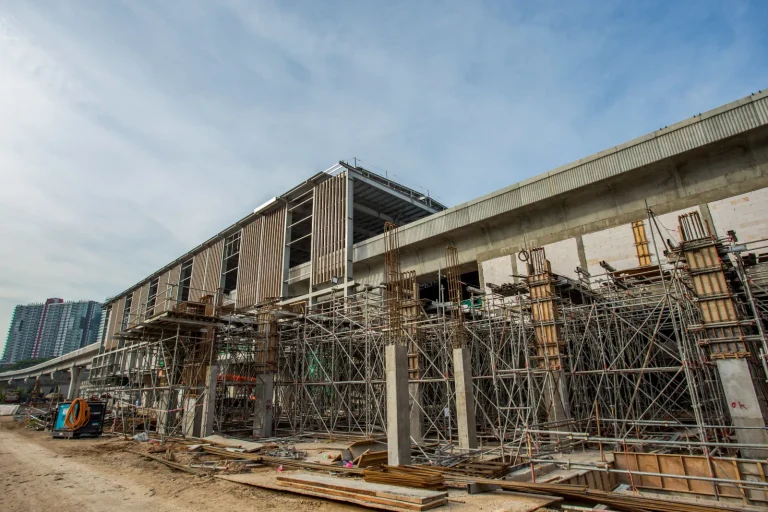 Ongoing preparation works for station entrance column at the Damansara Damai MRT Station site