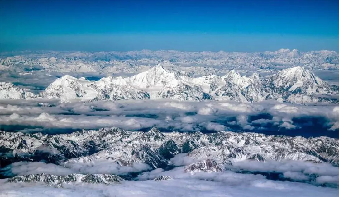 梅里雪山