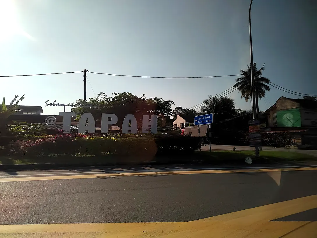 Tapah signage