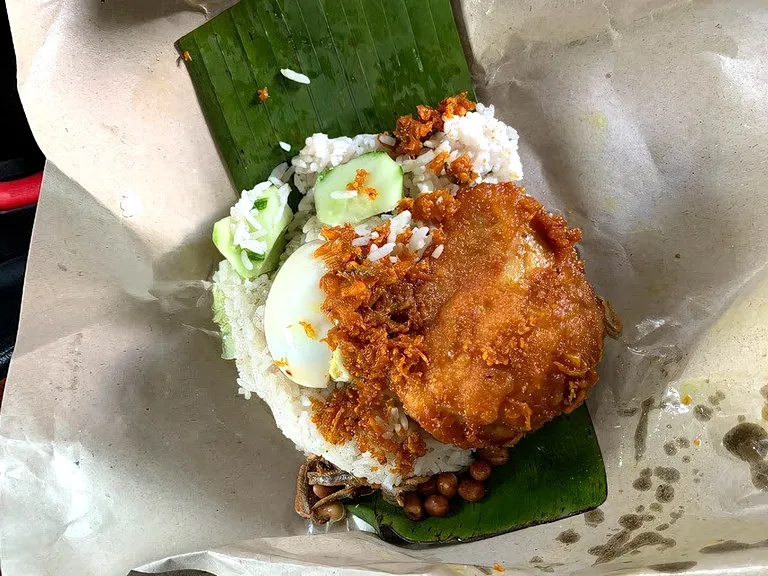 Botak Nasi Lemak, Taman Universiti