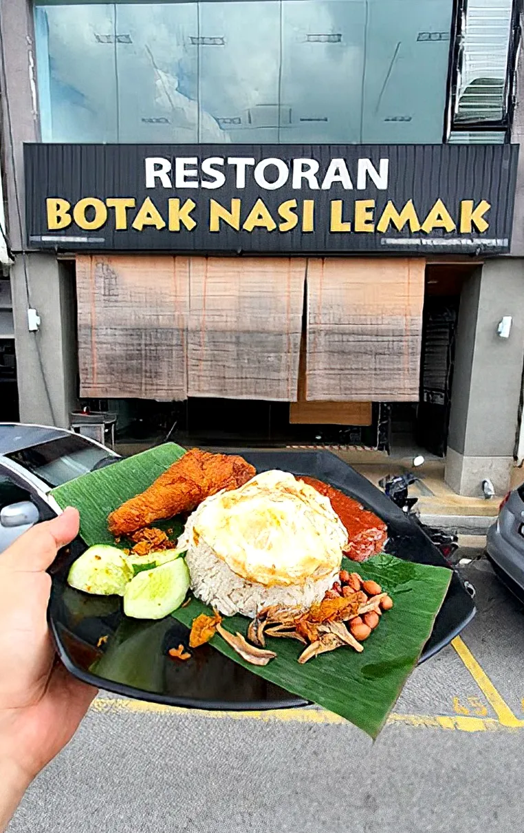 Botak Nasi Lemak, Taman Universiti