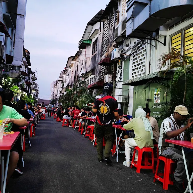 Bumbung Nasi Lemak, Sea Park