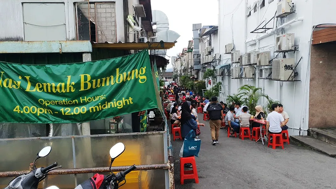 Bumbung Nasi Lemak, Sea Park