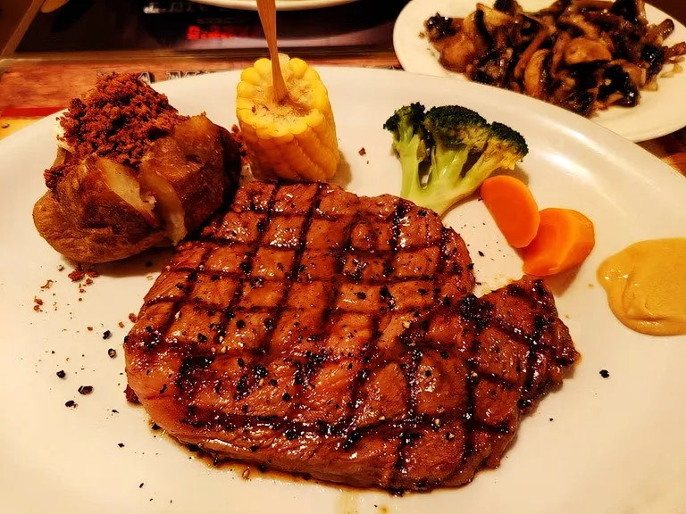 Jake's Charbroil Steaks, Medan Damansara