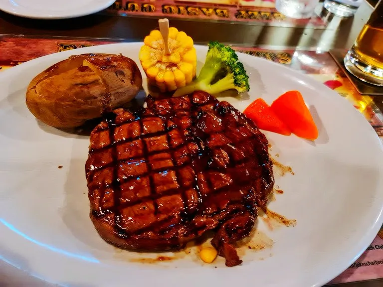 Jake's Charbroil Steaks, Medan Damansara