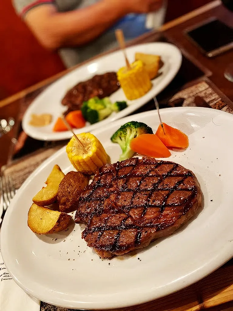 Jake's Charbroil Steaks, Medan Damansara