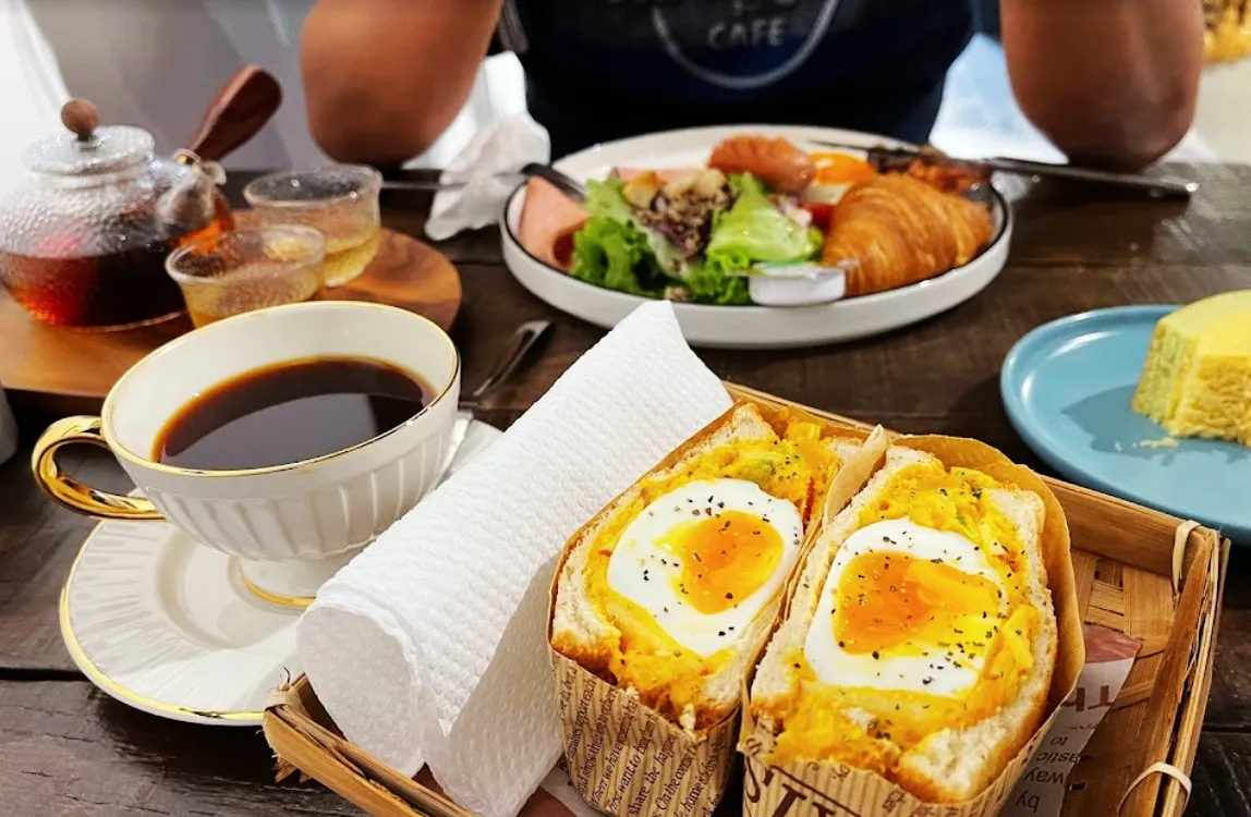Kim & Savini Cafe, Kepong Baru