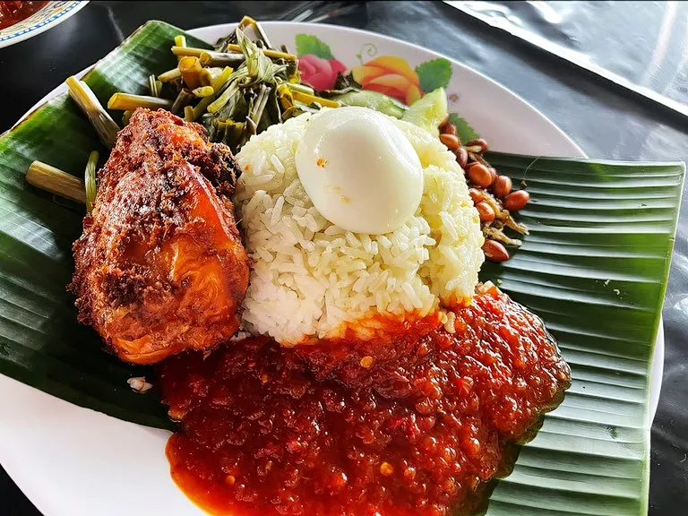 Nasi Lemak Angah, Sentul