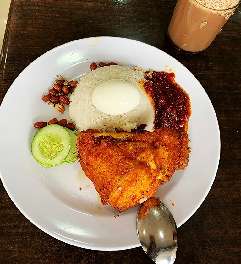 Nasi Lemak Saleha, Ampang