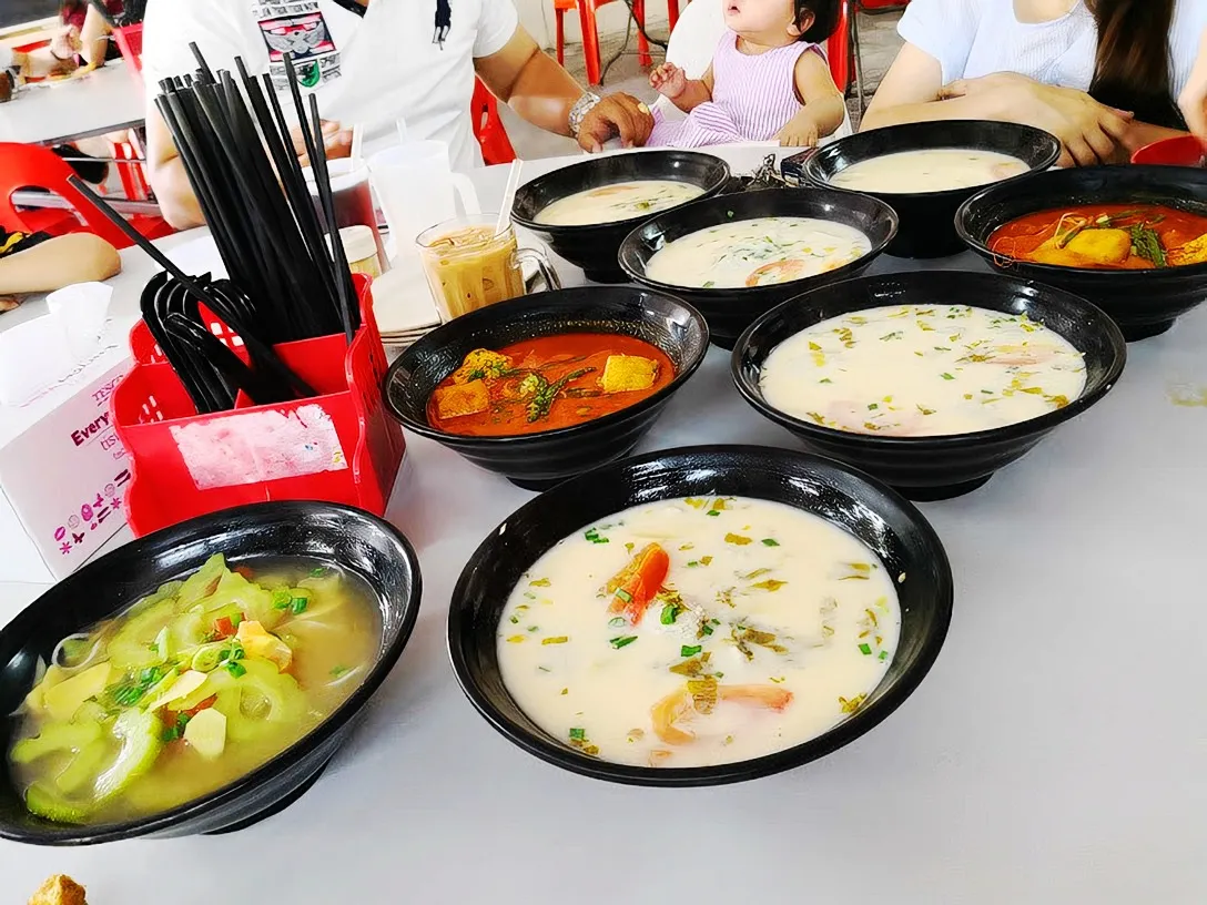 Norway Salmon Fish Head Noodles, Jinjang Selatan