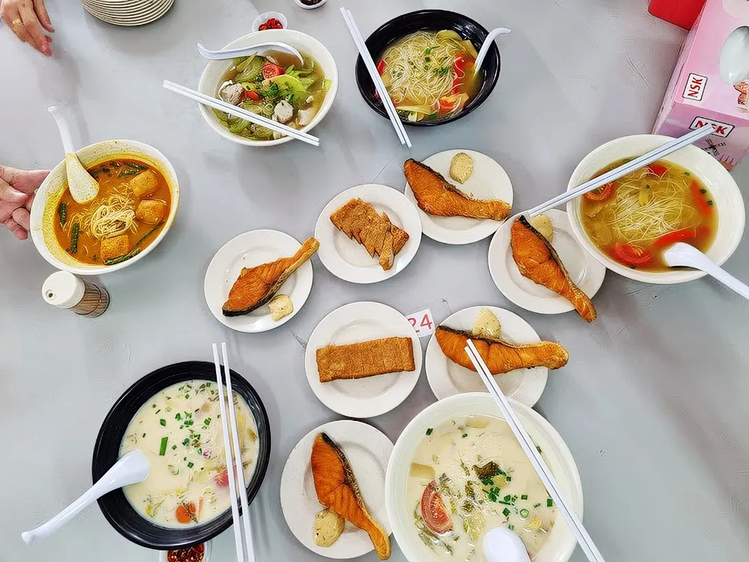 Norway Salmon Fish Head Noodles, Jinjang Selatan