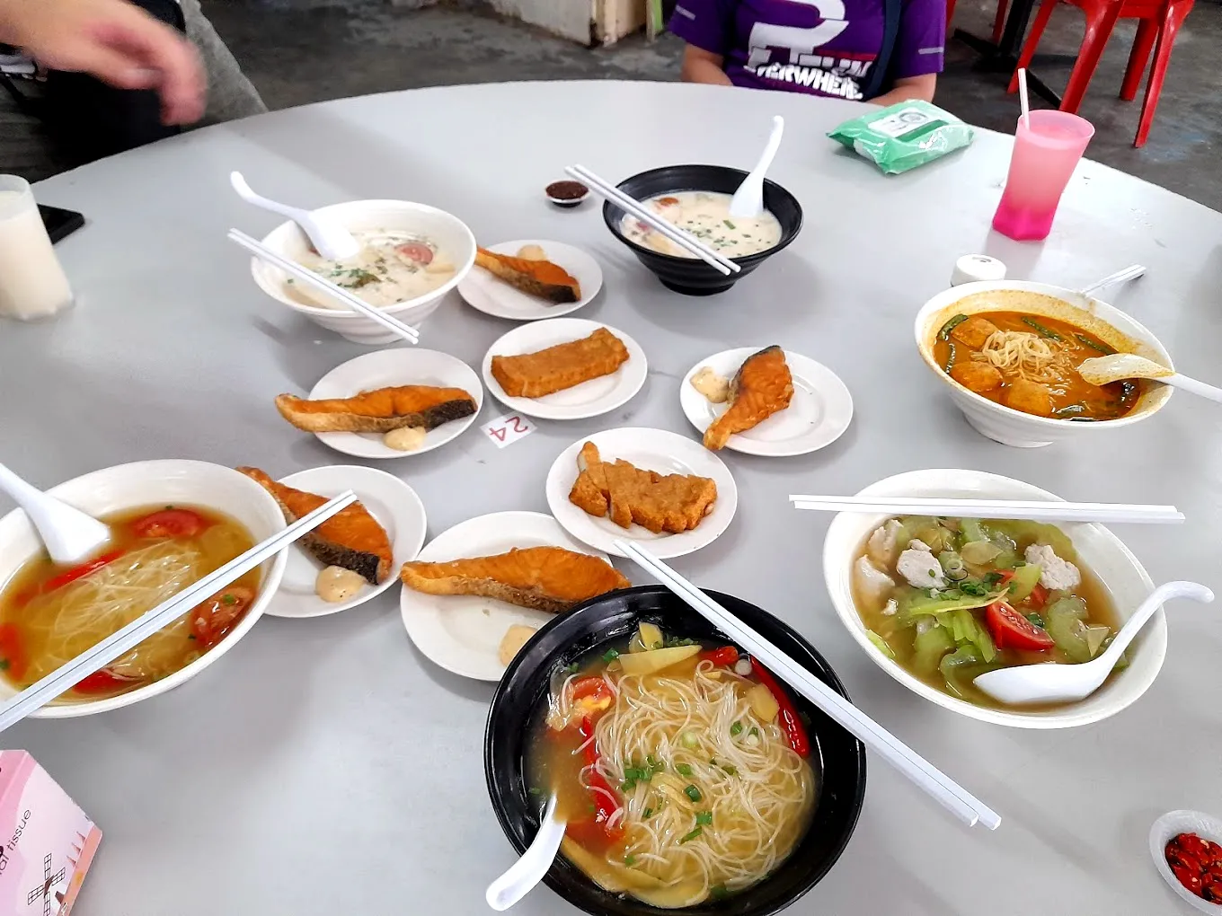 Norway Salmon Fish Head Noodles, Jinjang Selatan