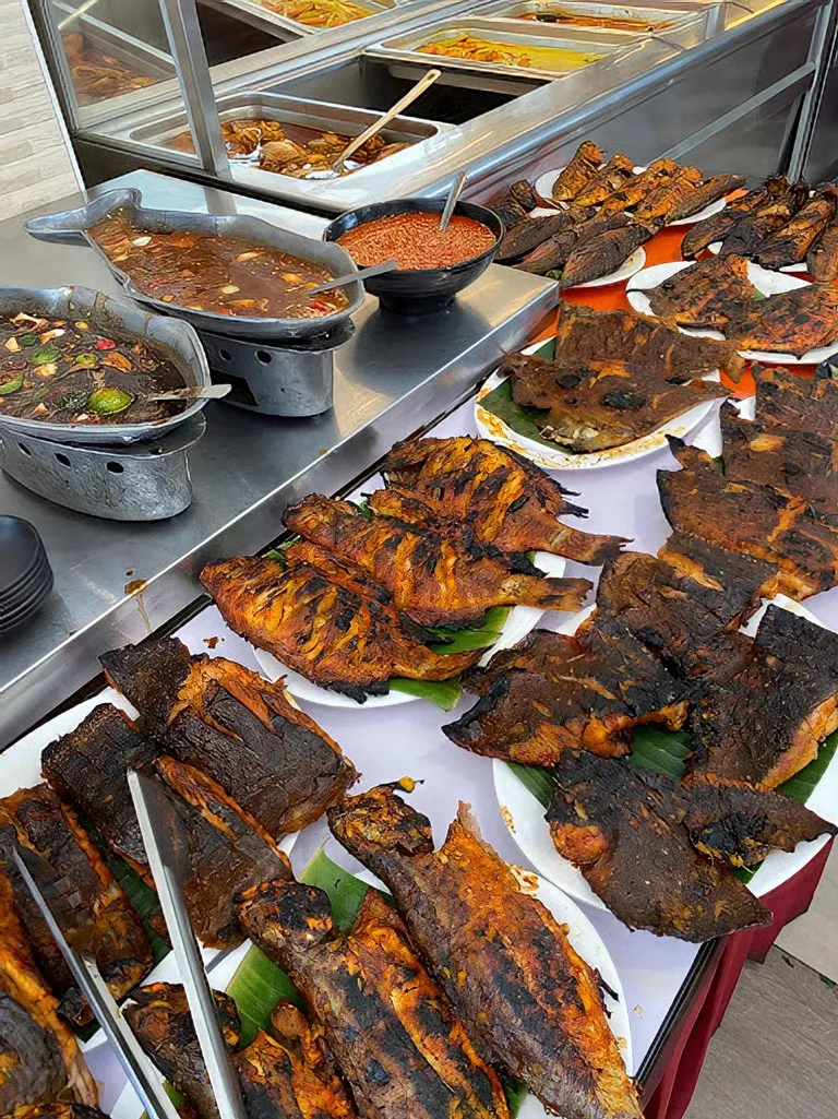 Restoran Ummi Aishah, Kota Warisan