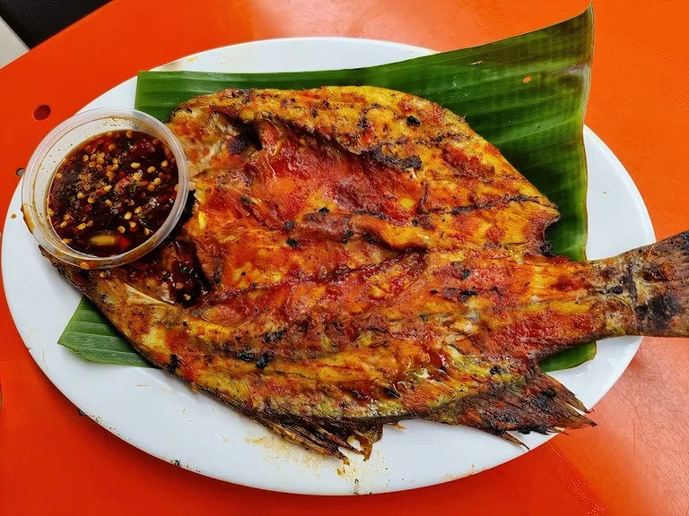 Restoran Ummi Aishah, Kota Warisan