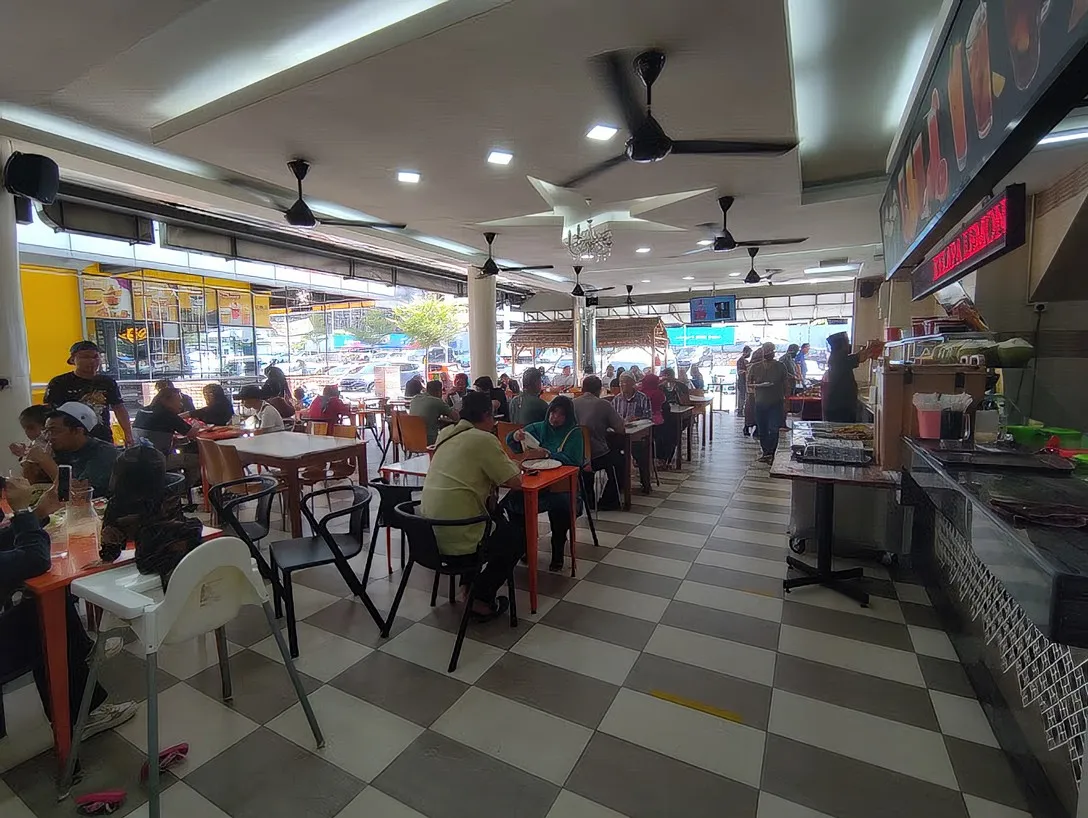 Restoran Ummi Aishah, Kota Warisan